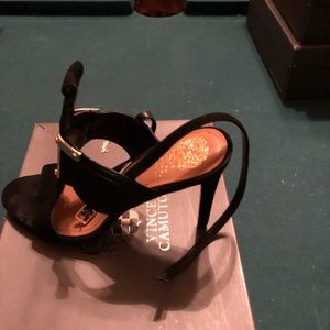 Black Vince Camuto heels